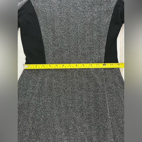 H&M quarter length sleeve dress size 10. - Picture 11 of 12